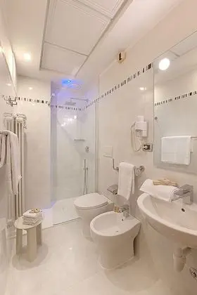 Tek Kişilik Oda, 1 Tek Kişilik Yatak