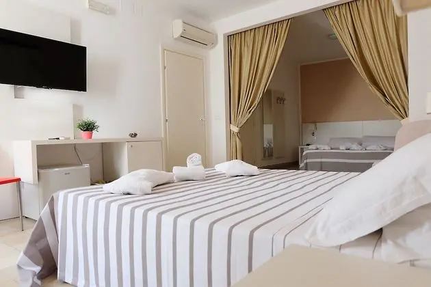 Classic Dört Kişilik Oda, 2 Yatak Odası, Balkon, Şehir Manzaralı