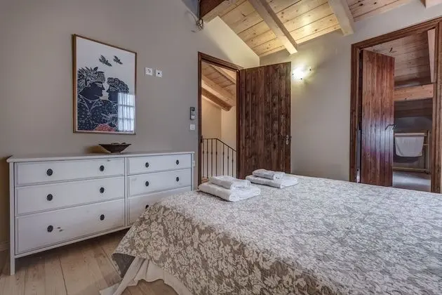 Traditional Apart Daire