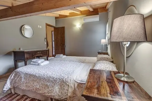 Traditional Apart Daire