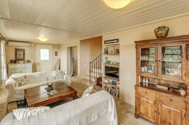 Traditional Apart Daire