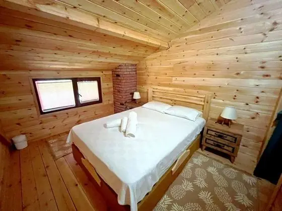 Bungalow, Doğa Manzaralı, Isıtmalı Özel Havuzlu