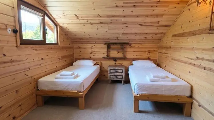 Bungalow, Doğa Manzaralı, Isıtmalı Özel Havuzlu