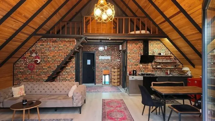 3+1 Bungalov,Havuz Manzaralı,Isıtmalı Özel Havuzlu