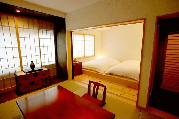 Superior Oda, Ortak Banyo (Japanese Western Style)