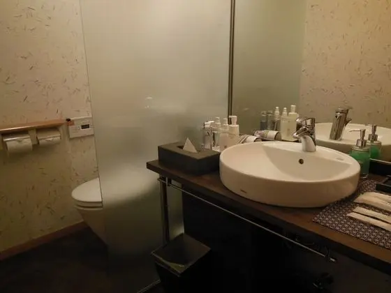 Superior Oda, Ortak Banyo (Japanese Western Style)