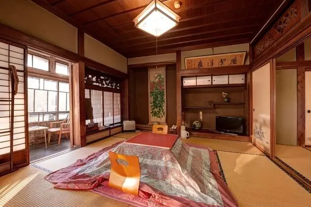 Traditional Oda, Sigara İçilmez (Japanese Style for 3 Guests)
