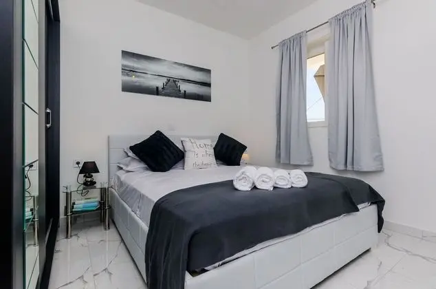 Apart Daire, 1 Yatak Odası, Teras, Deniz Manzaralı