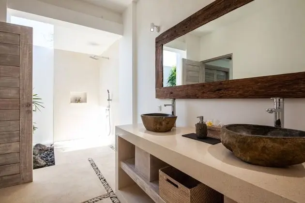 Basic Villa, Birden Çok Yatak