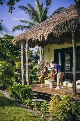 Seabreeze Beach Bungalow
