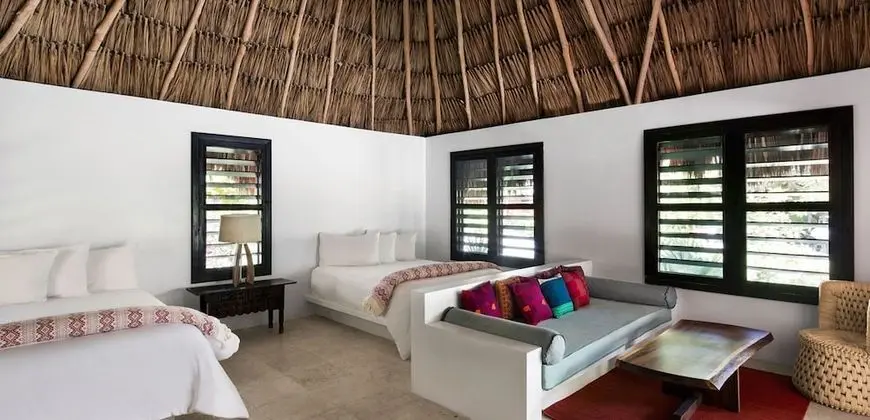 Seaview Beach Cabana, 2 queen beds