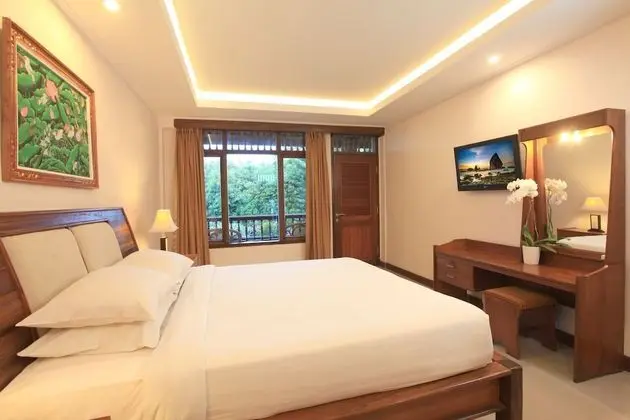 Delüks, Havuz Manzaralı