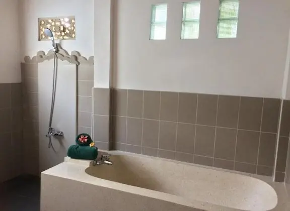 Superior Oda (AC Room)