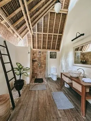 Villa (Triangels)
