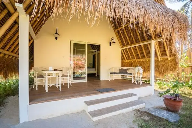 Villa (Triangels)