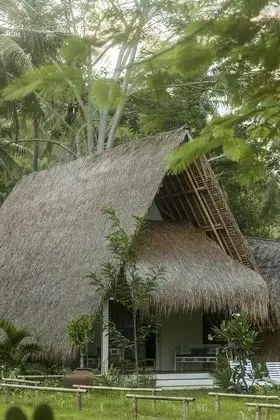 Villa (Triangels)