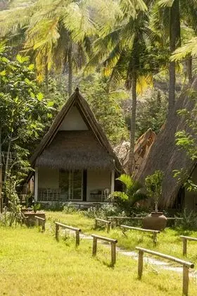 Villa (Triangels)