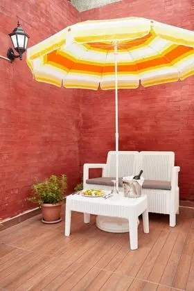Double Room with Garden Basement Room