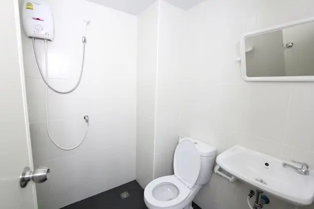Twin Beds Room