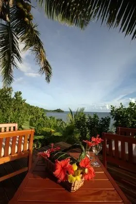 Bungalov (Honeymoon)