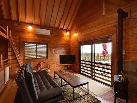 Deluxe Kır Evi