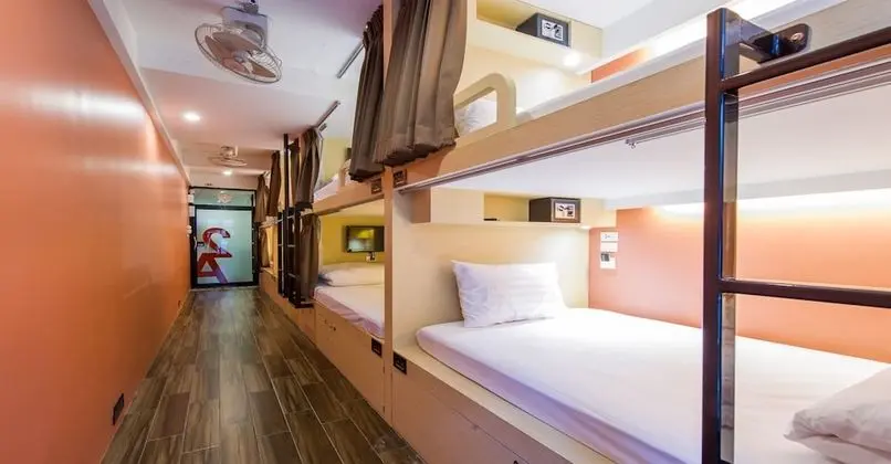 Business Class Female Dormitory
