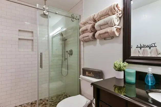 Daire (Matchplay - RESORT AMENITIES W/ INDOO)