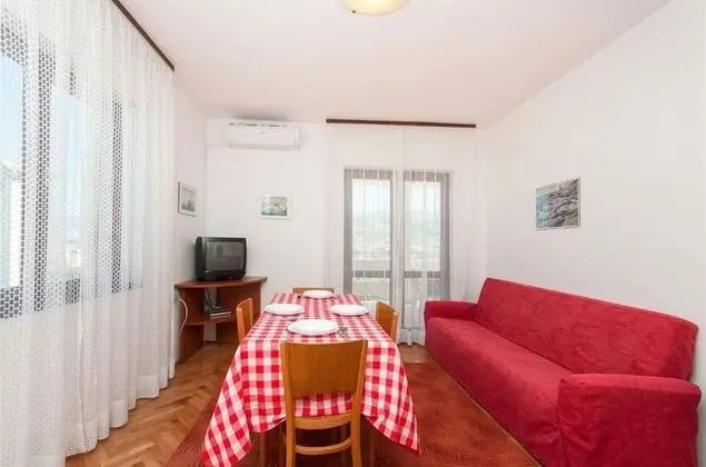 Apart Daire (Mate - free parking - A2(4+1))