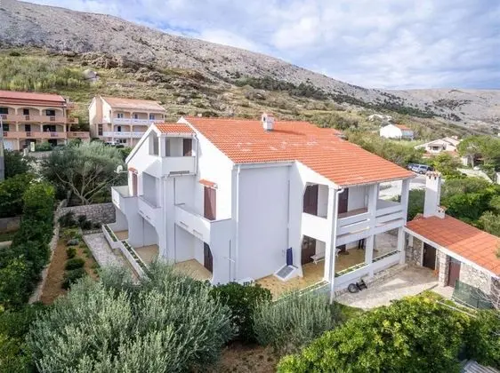 Apart Daire (Mate - free parking - A4(4+1))
