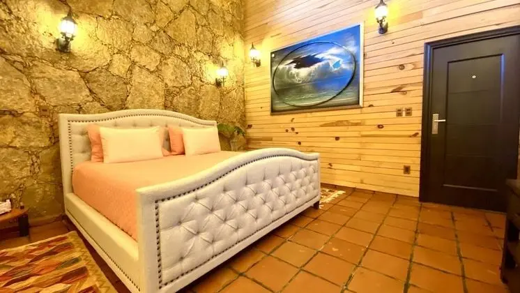 Suite Capricci, Garden and Pool View