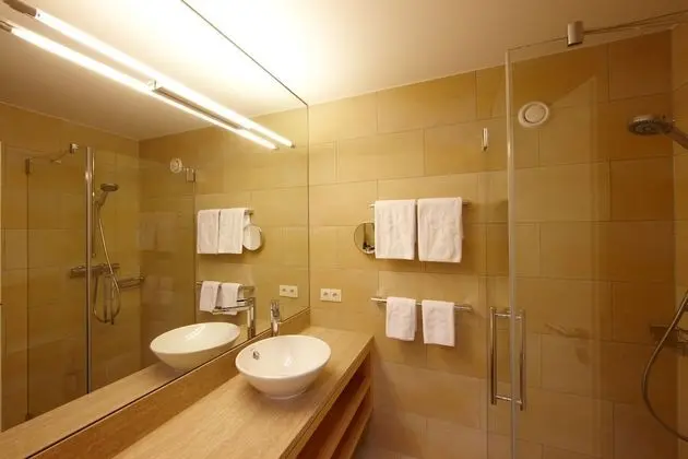 Family Oda (Premium)