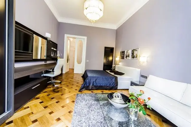 Deluxe Apart Daire