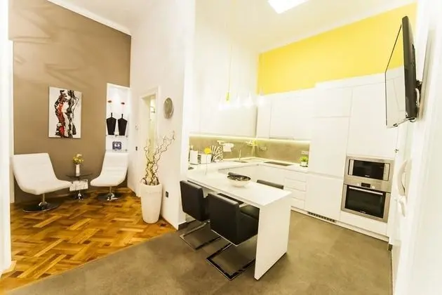 Deluxe Apart Daire