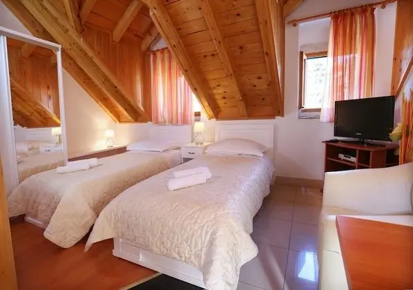 İki Ayrı Yataklı Oda