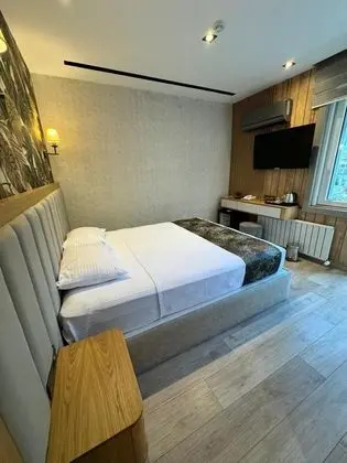Deluxe Oda,Bahçe Manzaralı,Arka Cephe