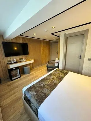 Deluxe Oda,Bahçe Manzaralı,Bahçe Katı