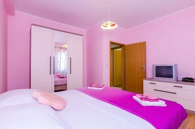 Villa (Three Bedroom Apartment with Terrace )