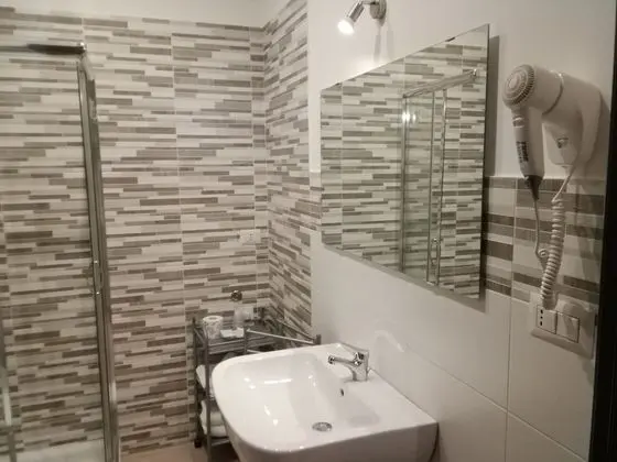 Tek Büyük Yataklı Oda (Big 21B)