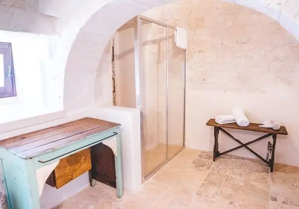 Tek Büyük Yataklı Oda (Trullo)