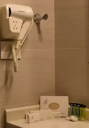 İki Ayrı Yataklı Oda, 2 Tek Kişilik Yatak