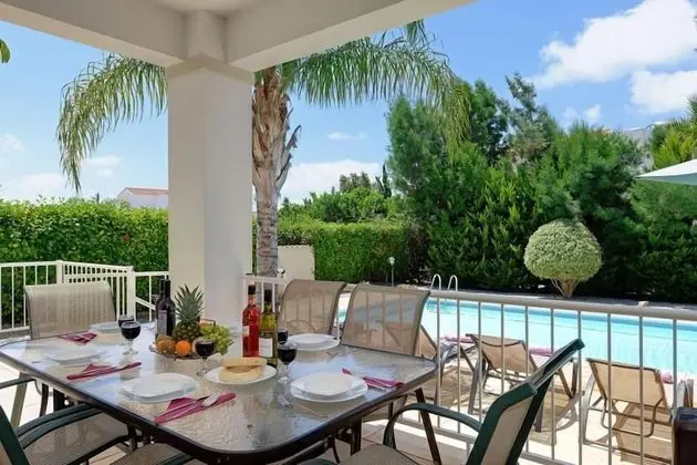 Villa, 3 Yatak Odası, Kişiye Özel Havuzlu