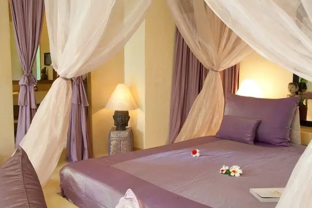 Villa, 4 Yatak Odası, Kişiye Özel Havuzlu