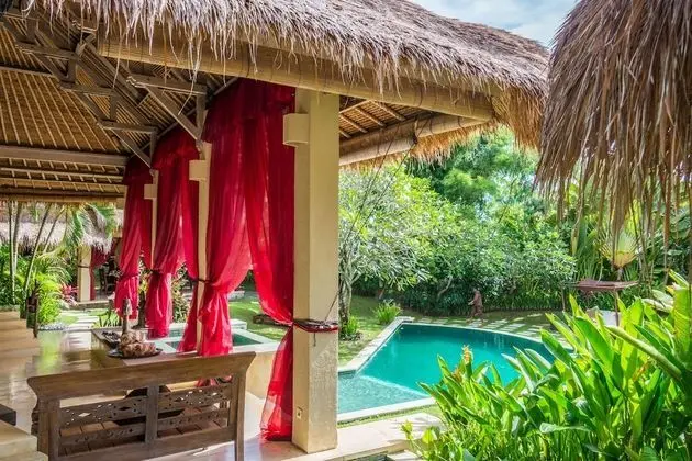 Villa, 4 Yatak Odası, Kişiye Özel Havuzlu