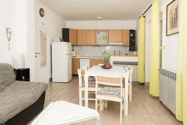 Apart Daire (Matija - 30 m from sea - A1(4+2))