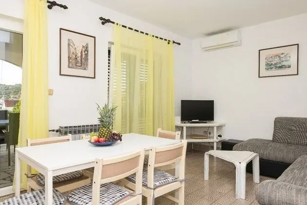 Apart Daire (Matija - 30 m from sea - A1(4+2))