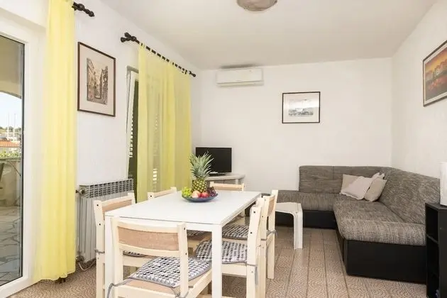 Apart Daire (Matija - 30 m from sea - A1(4+2))