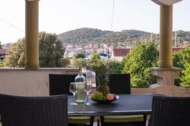 Apart Daire (Matija - 30 m from sea - A1(4+2))