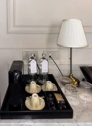 Kahve ve/veya kahve makinesi