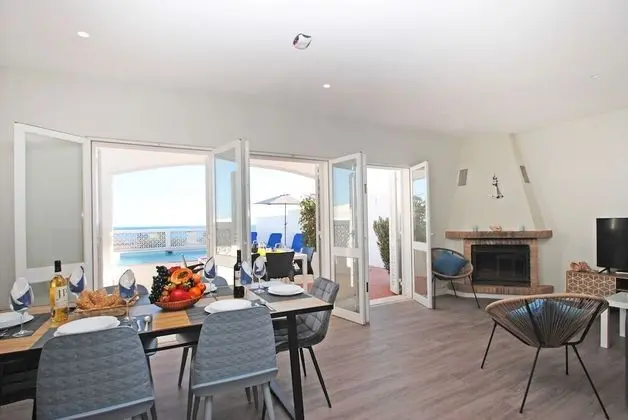 Villa, 5 Yatak Odası, Sigara İçilebilir, Kişiye Özel Havuzlu