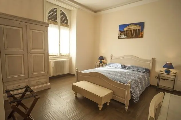 Executive Tek Büyük Yataklı Oda